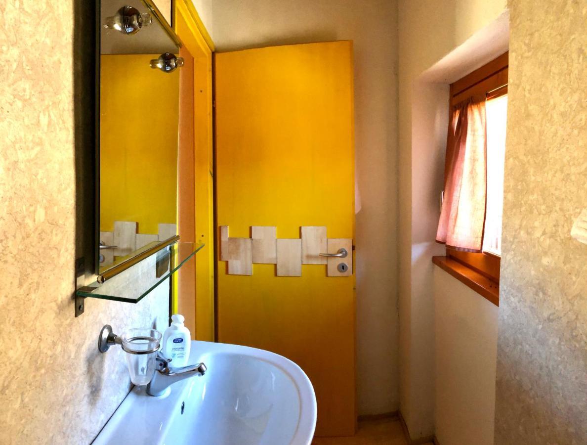 Agriturismo Cavria Castione Andevenno Bagian luar foto